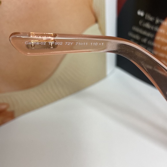 New  - Tom Ford Oversized Carine-02 Tf902 Pink Sunglasses - Picture 9 of 9